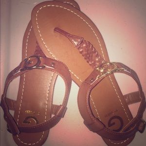 Guess sandals